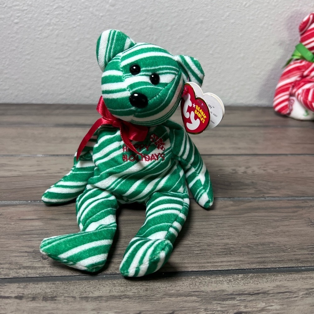Ty Beanie Baby 2007 *Holiday Teddy* Green Candy Cane Striped •Tags Attached•